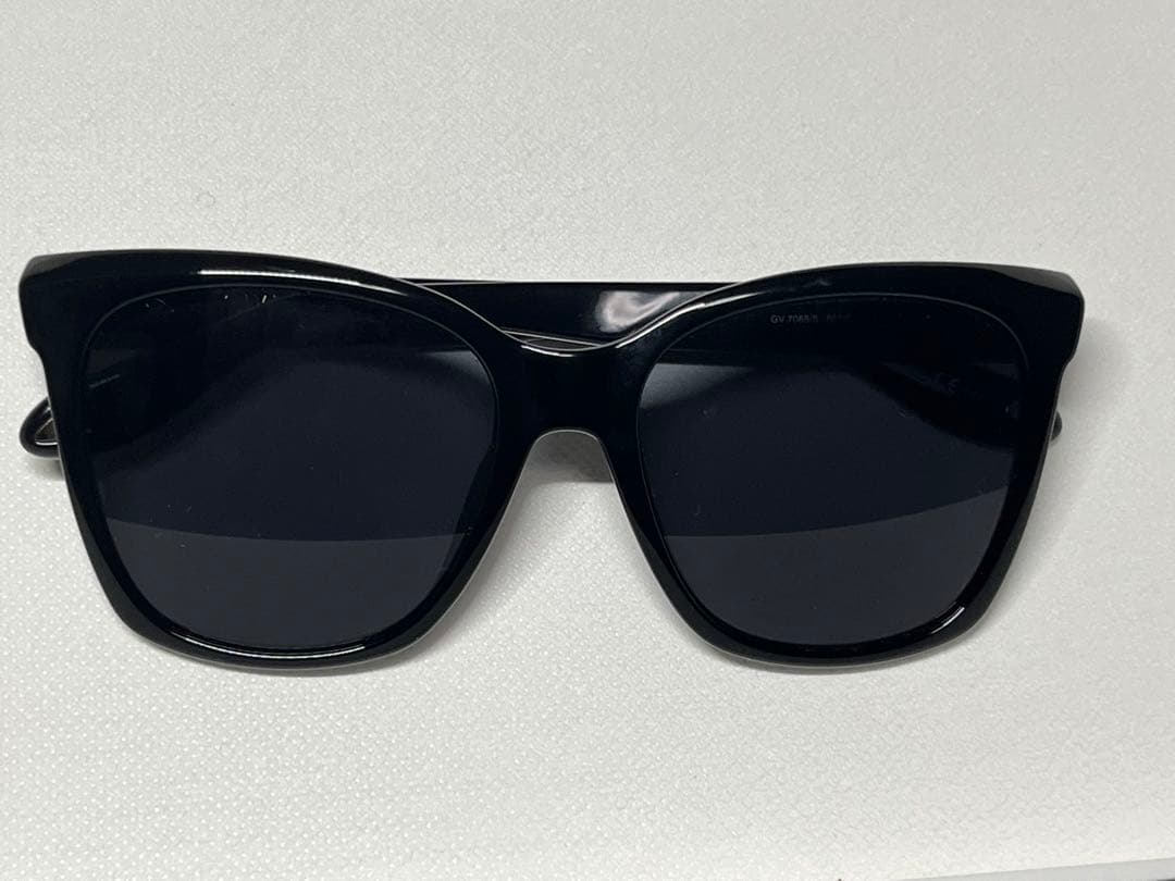 Givenchy サングラス