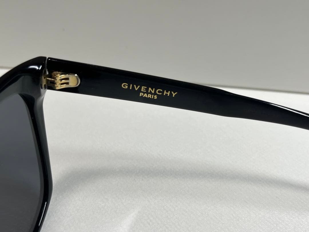 Givenchy サングラス