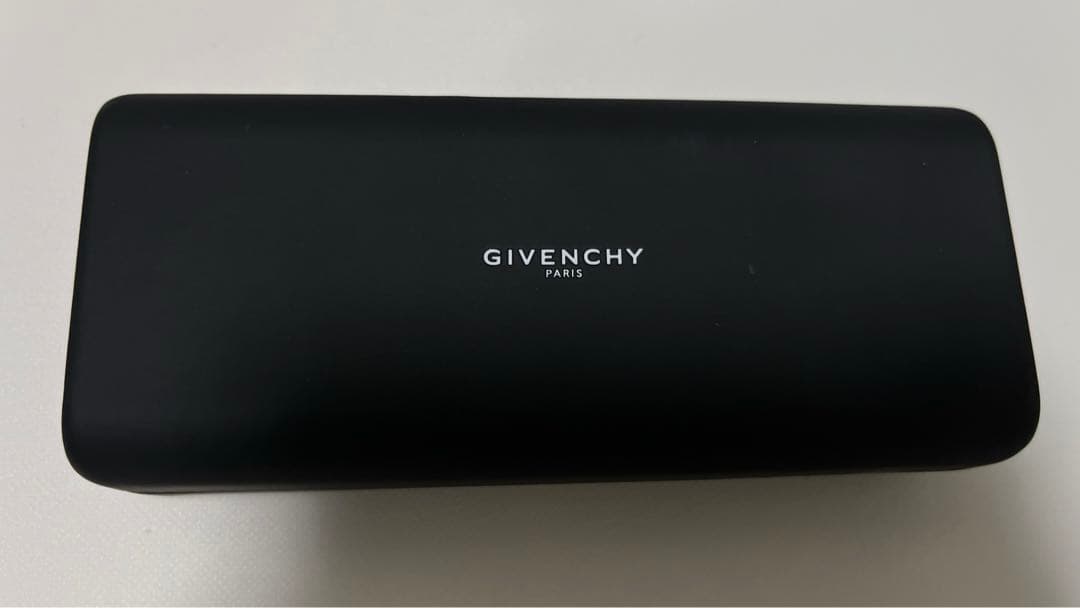 Givenchy サングラス