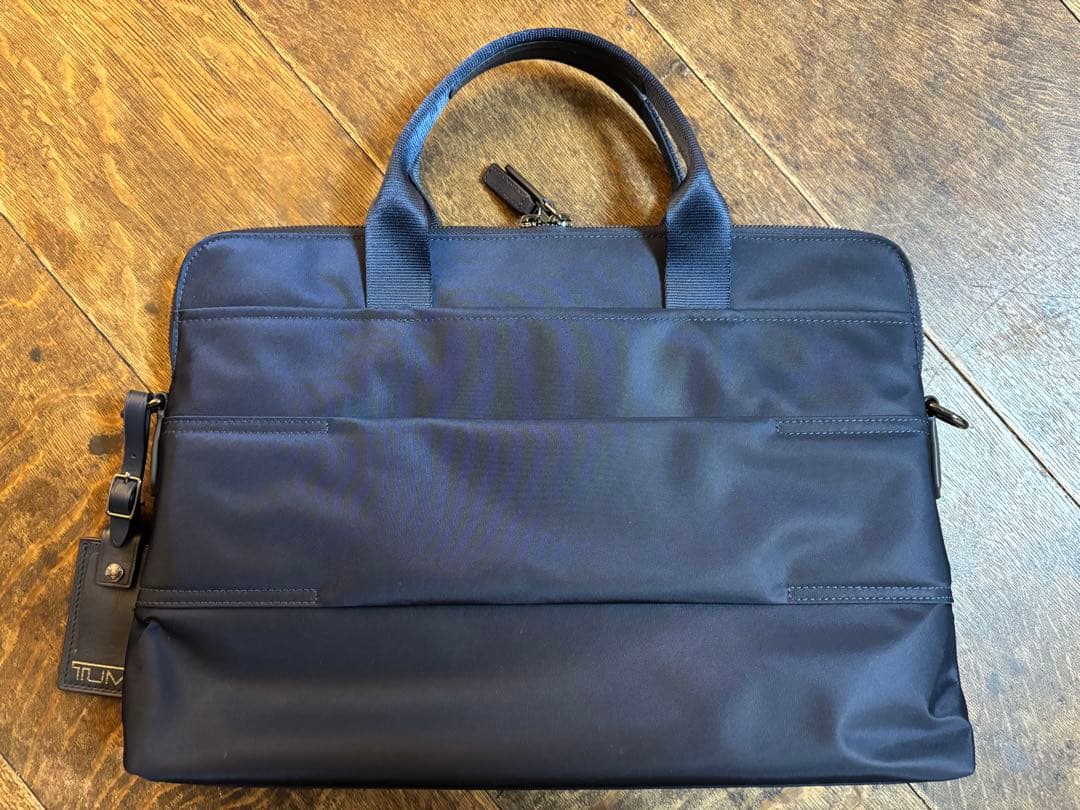 TUMI ジョアンラップトップキャリア　ネイビー　PCバッグ