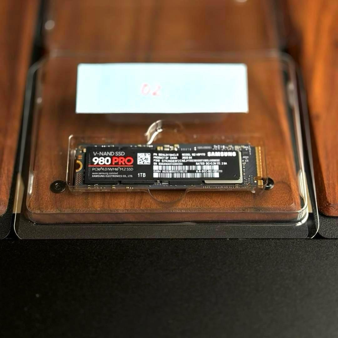 Samsung 980 PRO 1TB M.2 SSD 1TB ②