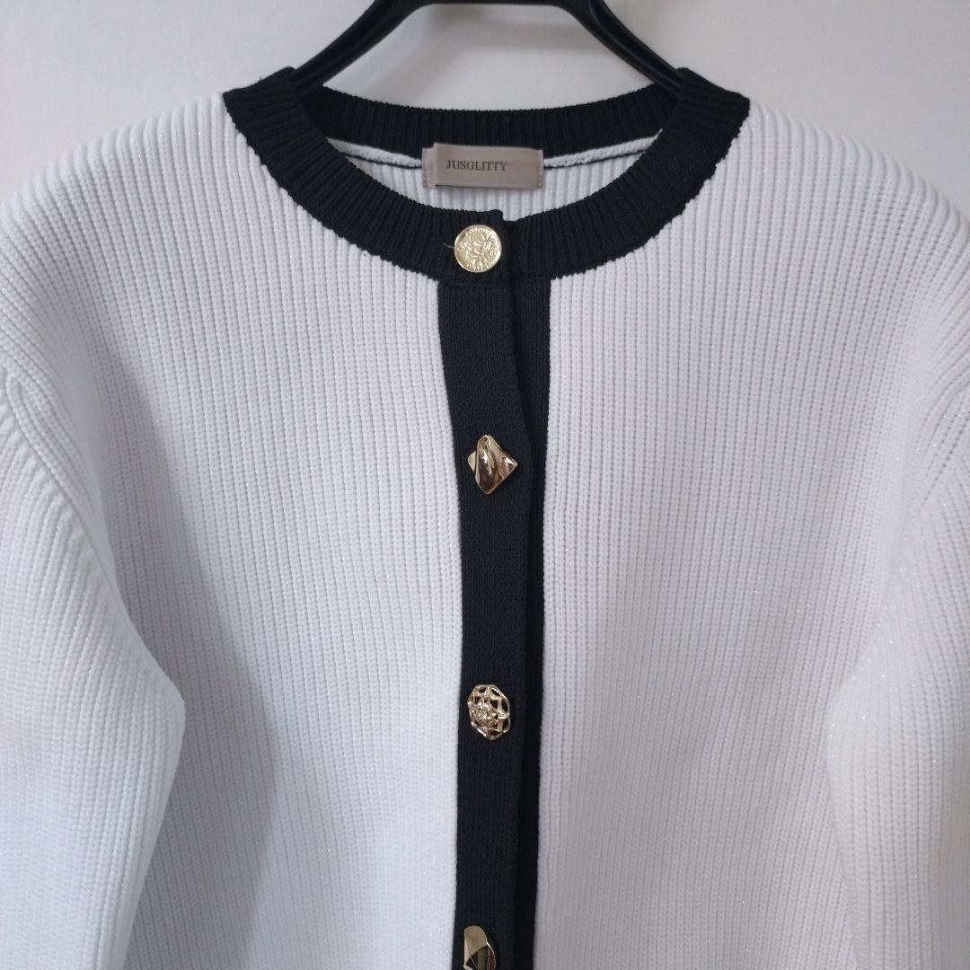 JUSGLITTY シャイニーマルチボタンカーディガン