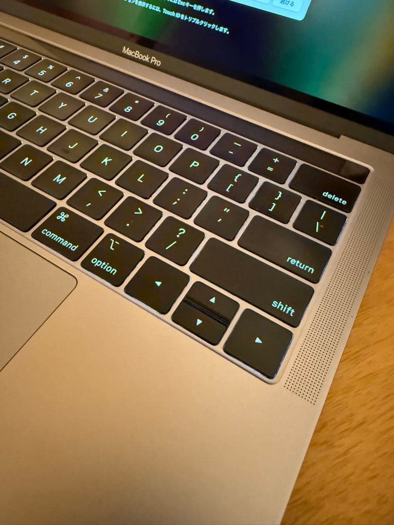 MacBook Pro 2019 16G 512G スペースグレー