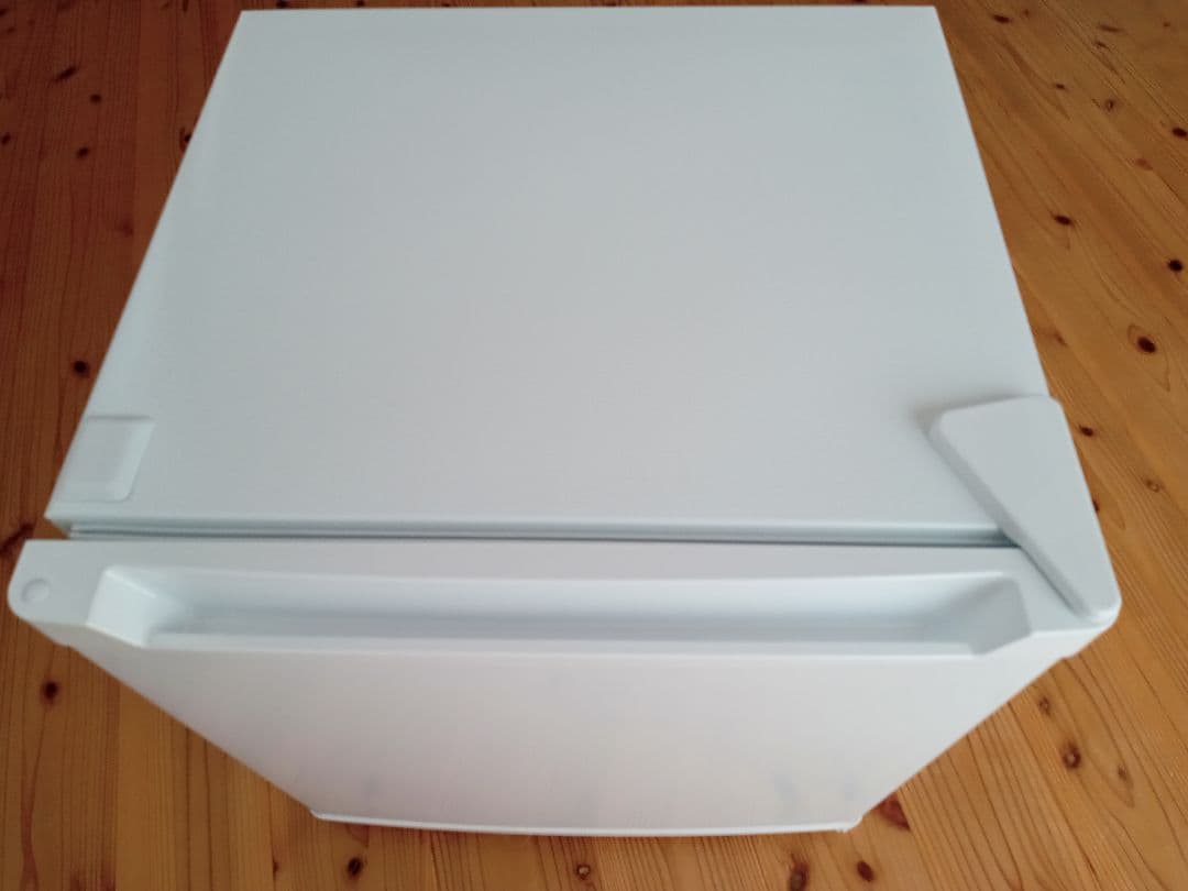 【美品2022年製】★ アイリスオーヤマ 1ドア冷蔵庫 PRC-B051D-W