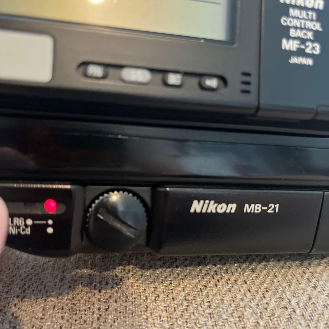 【良品】Nikon F4s レンズ、ストロボ、マルチコントロールセット