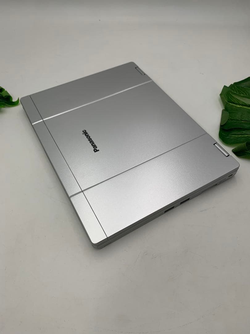 Panasonic CF-QV9 [Core i5 10310Uメモリ16GB