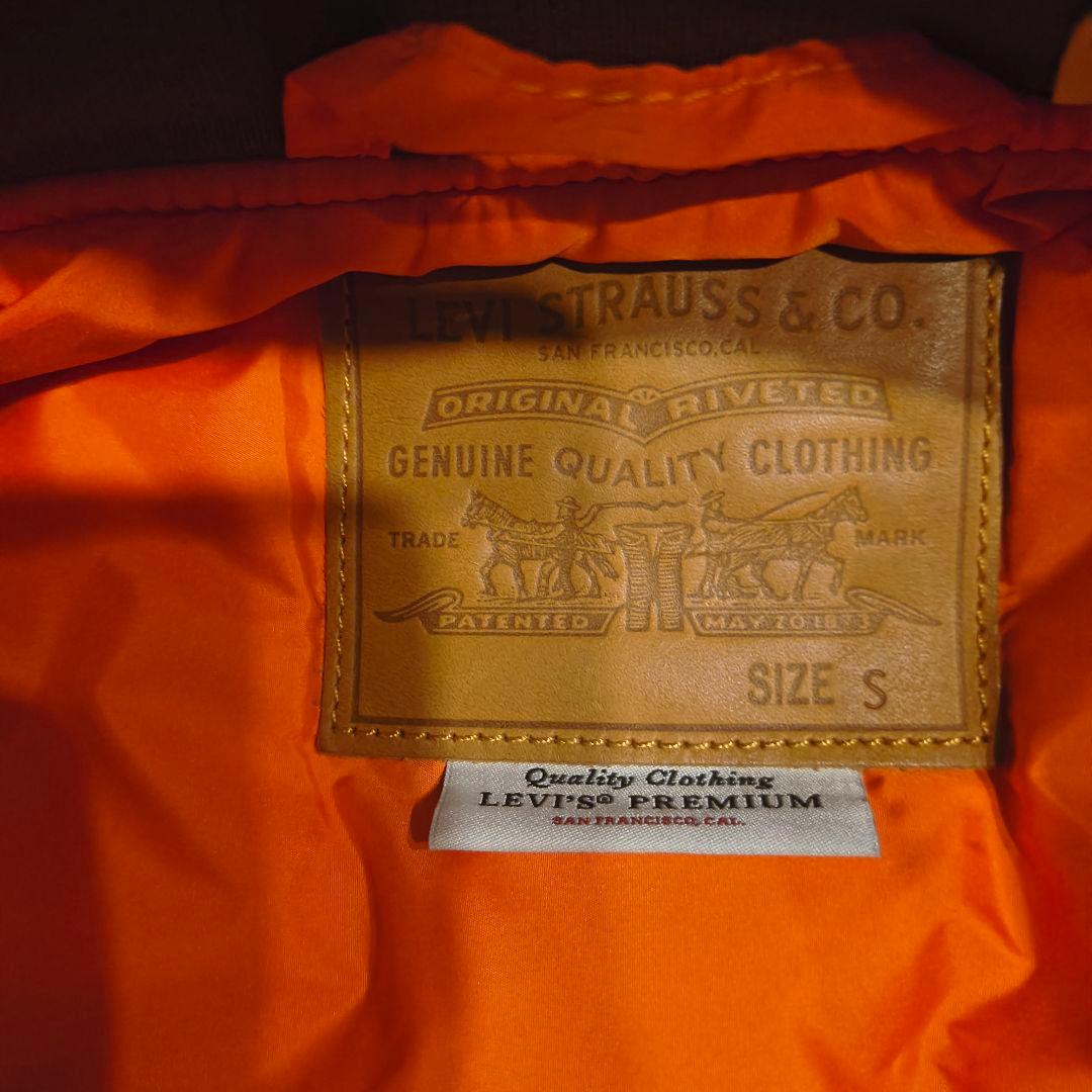 Levi's HYBRID TRUCKER JACKET　Sサイズ