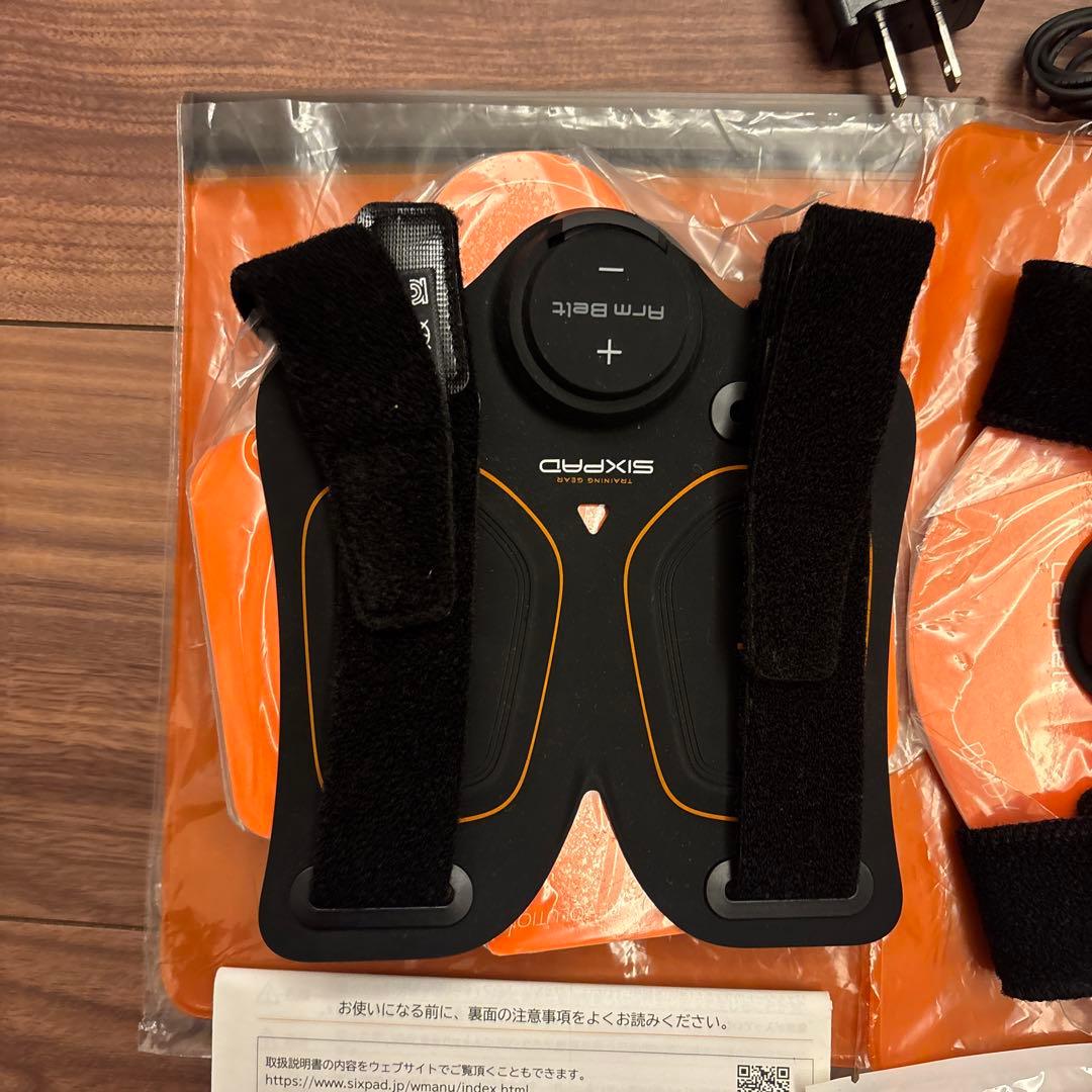 アームベルト　レッグベルト　2台セット シックスパッド