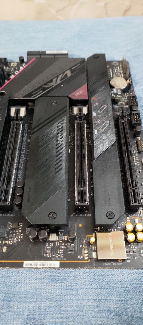 ASUS ROG Z590-E Gaming WiFi LGA1200 マザボ