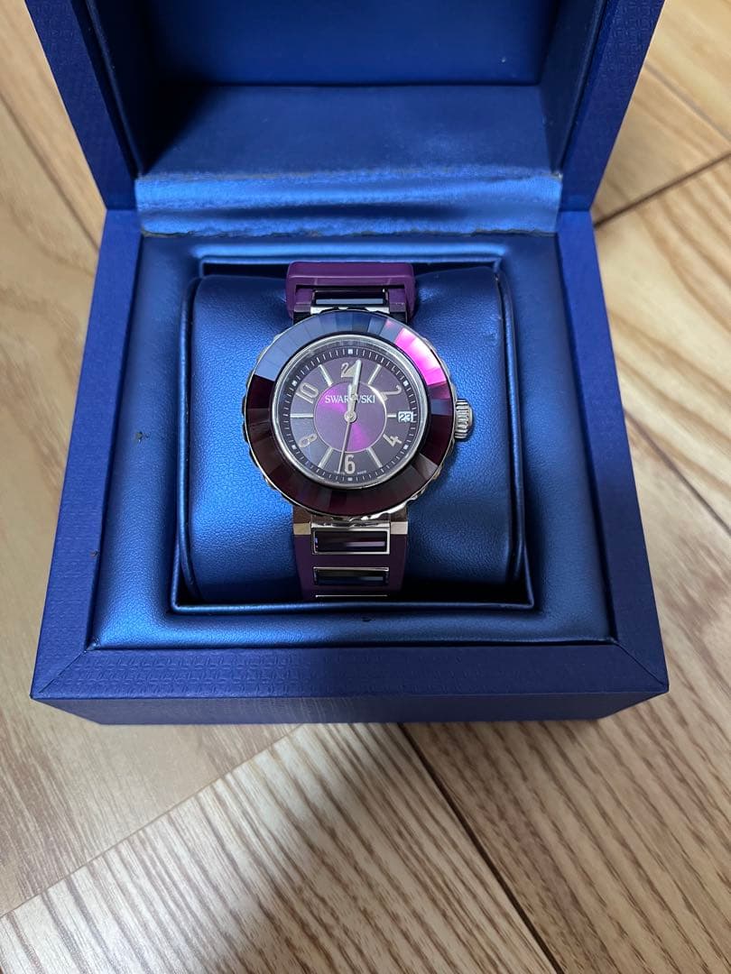 スワロフスキー 『Octea Sport - Ultra Purple』