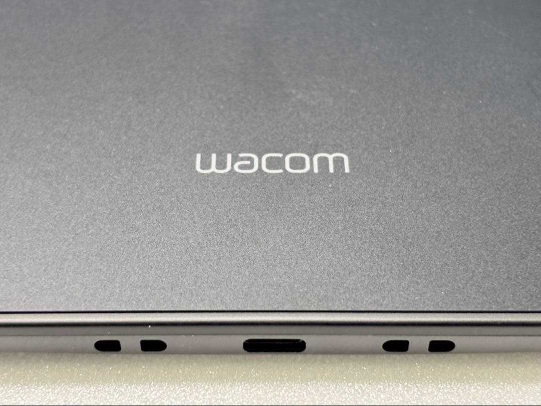 極美品Wacom Intuos Pro Medium PHT-660/K0