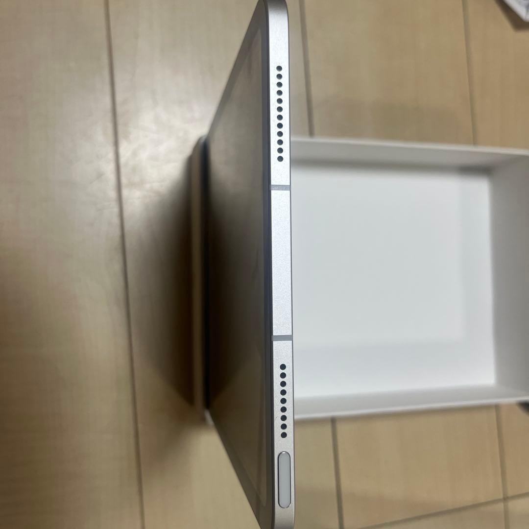 【美品】iPad 第10世代 WIFI&Cellular 64GB