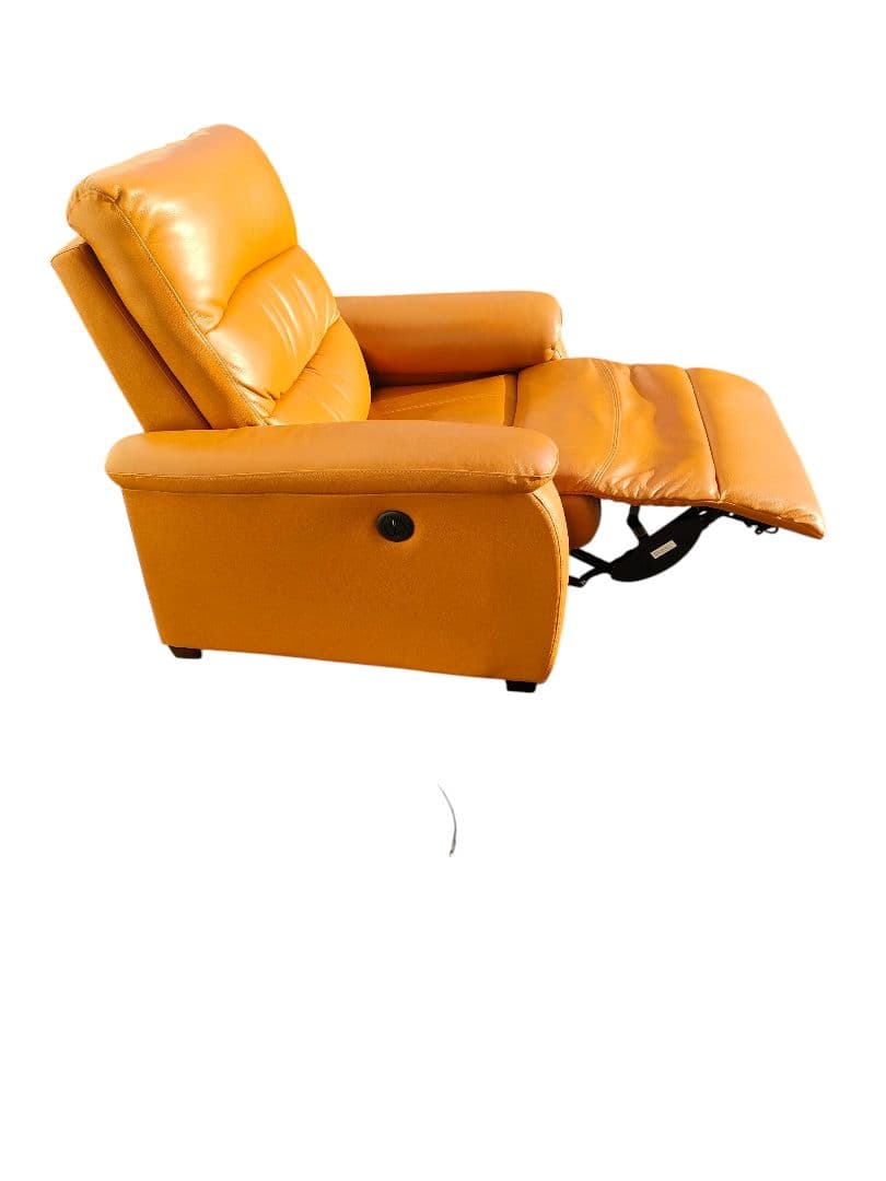 ニトリ　電動レザー リクライニングチェア　　キャメル色　USB付き 地域限定配送