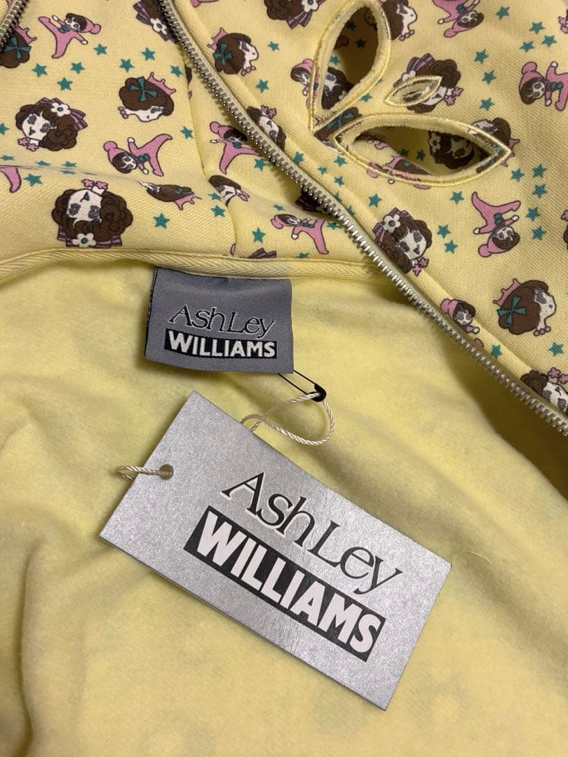 Ashley Williams Shrunk Baby バタフライ パーカー