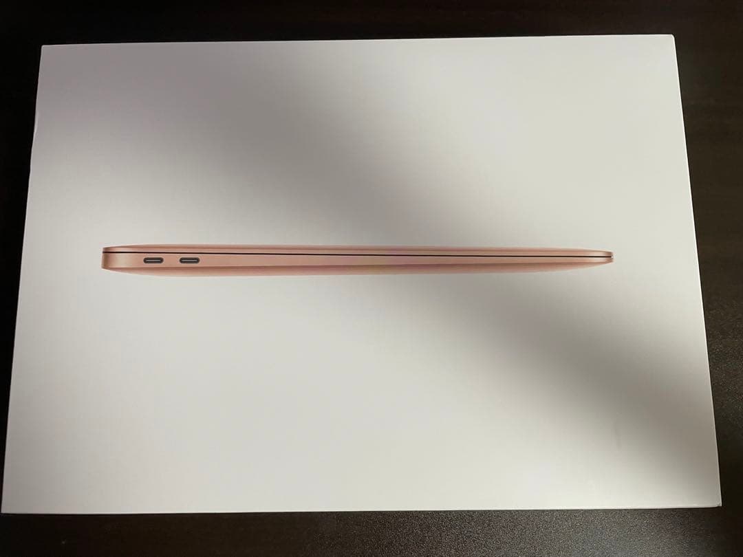 MacBook Air 13.3インチ 2018 256GB 8GB