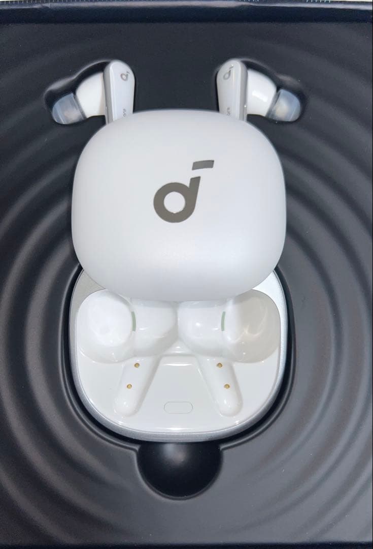 Anker Liberty 4 完全ワイヤレスイヤホン 白 ★美品★