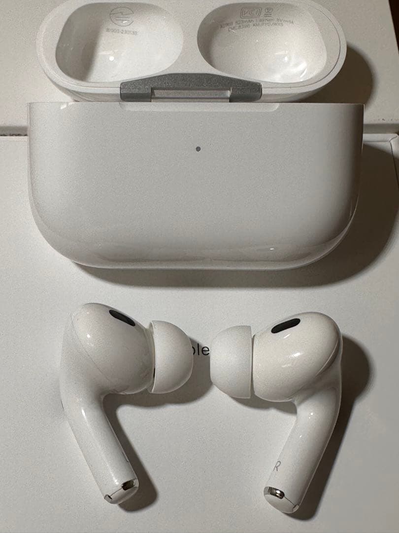 【美品】AirPodsPro第2世代MTJV3J/A GJWX5