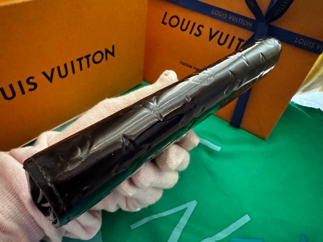 ルイヴィトン モノグラム 長財布 ヴェルニ アマラント 美品