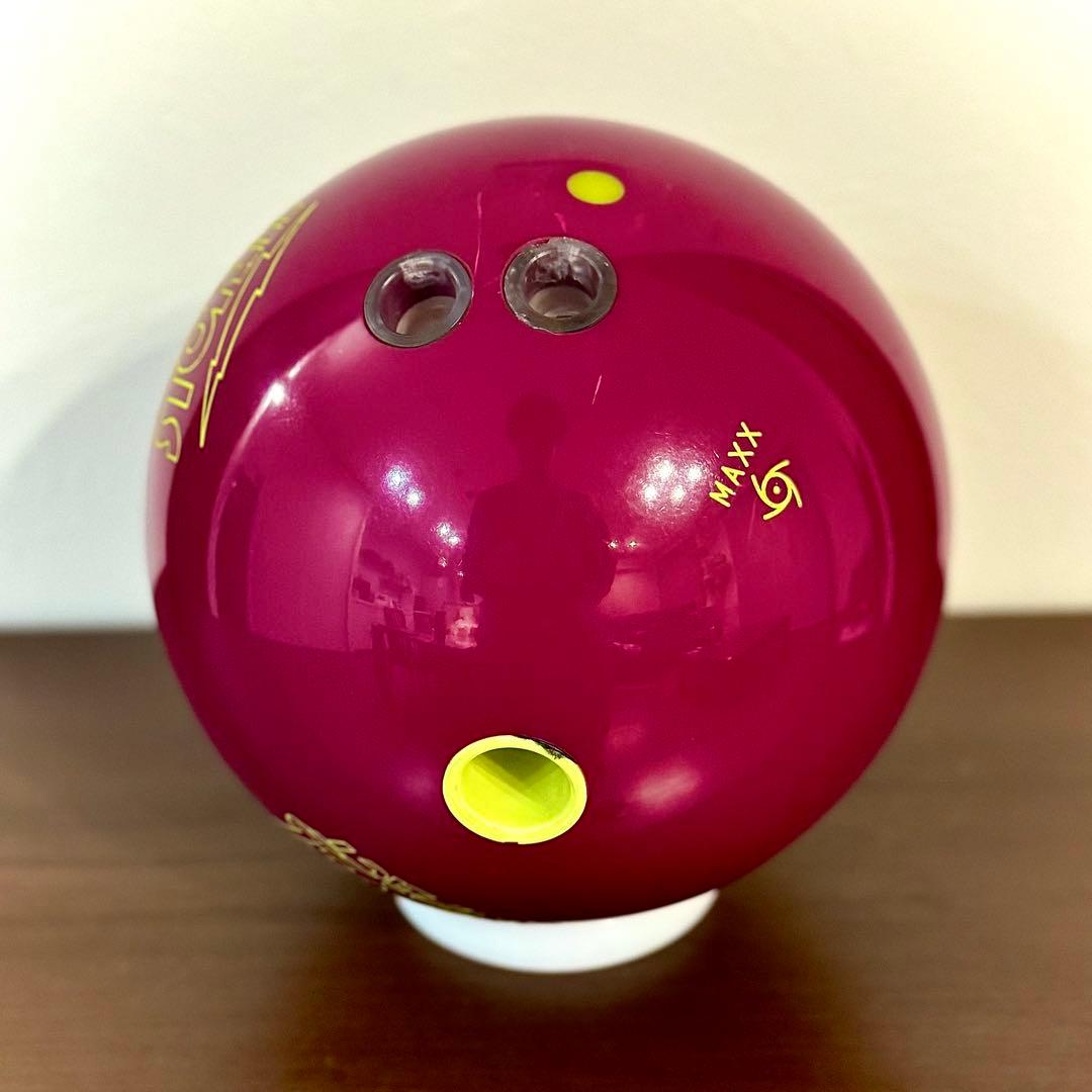 STORM MARVEL IMPACT ボウリングボール　15P