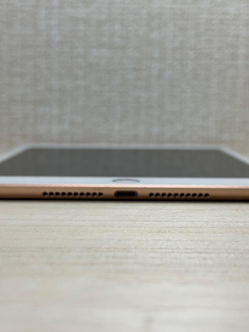 ipad mini ５　64GB simフリー　ゴールド　美品