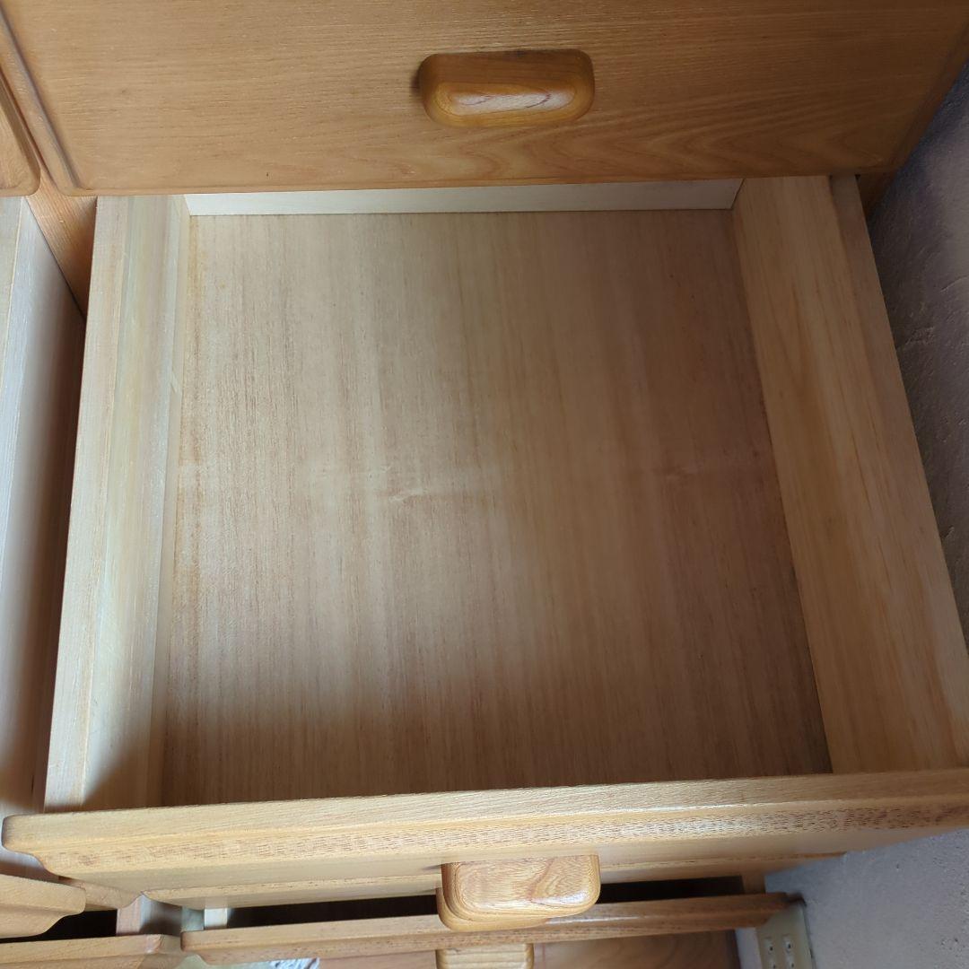 P◡̈*✧リビング４段チェストP