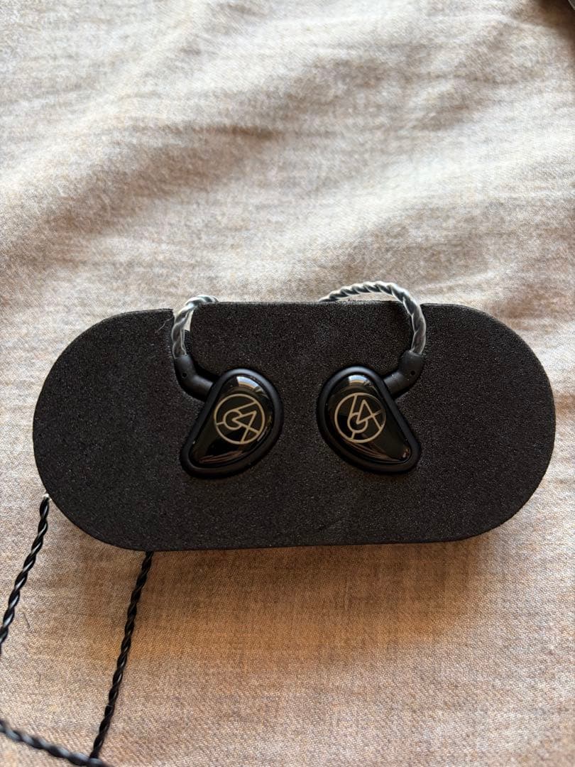 Aspire 4 有線イヤホン 64audio 美品