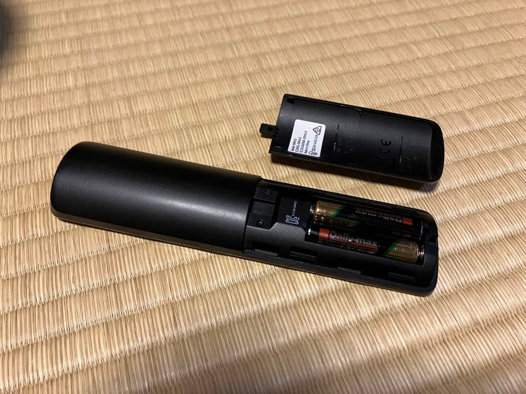 ジャンク品(白ドット、黒点) Anker nebula cosmos