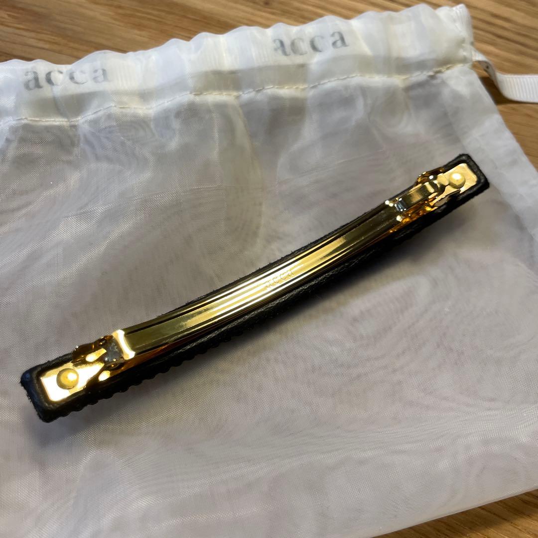 【h】acca オードリー バレッタ ブラック