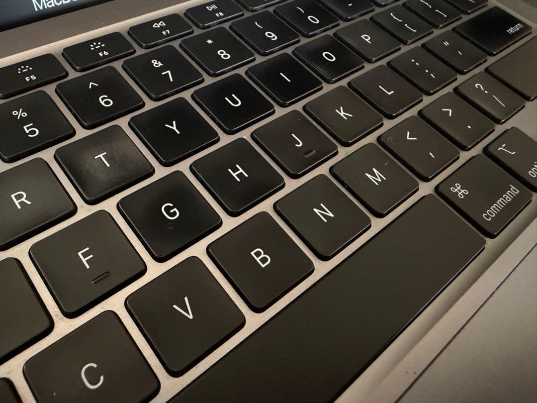 MacBook Air 13インチ 512GB USキーボード スペースグレー