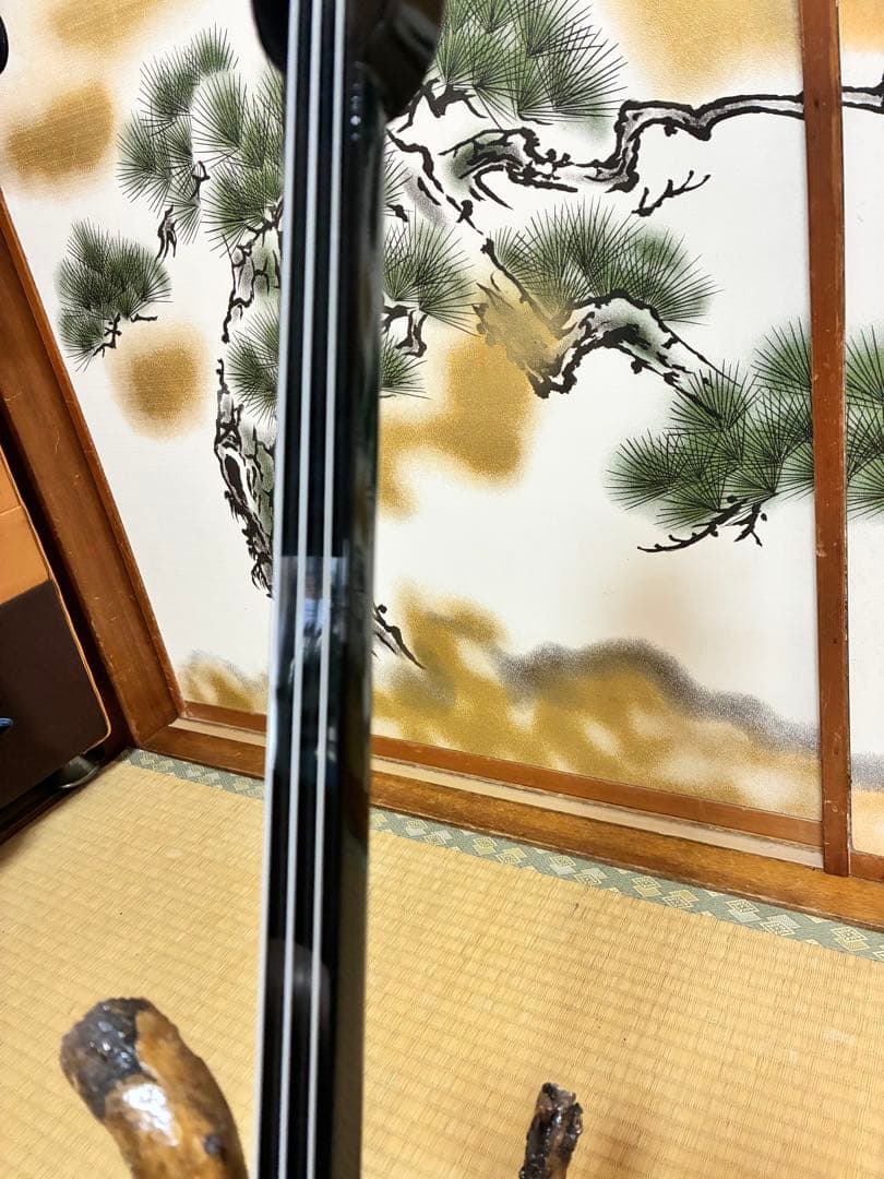 沖縄三線！貴重！知念大工型！本蛇皮！本張り！【一枚張り】