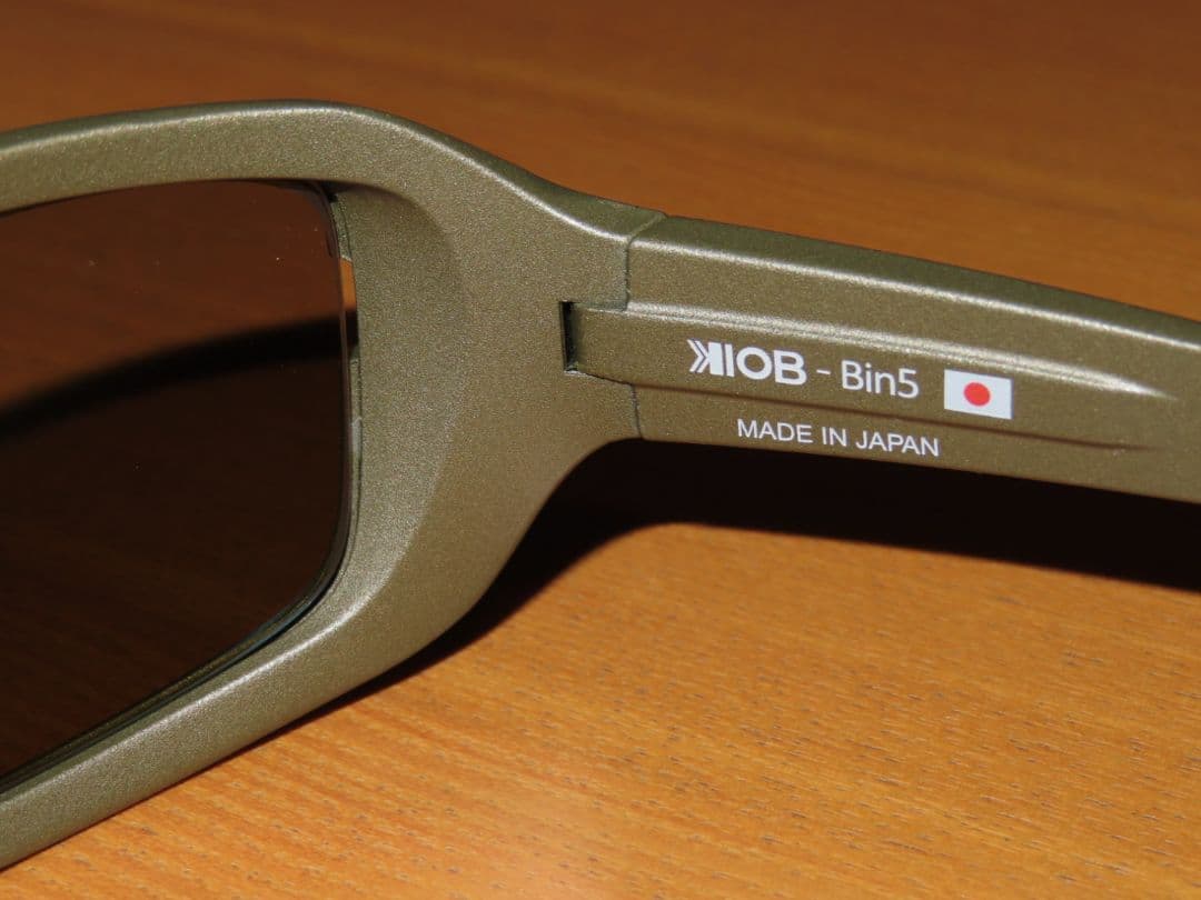 イヨケン/KIOB/Bin5/ガンメタ/トゥルービュースポーツ/ブルーミラー