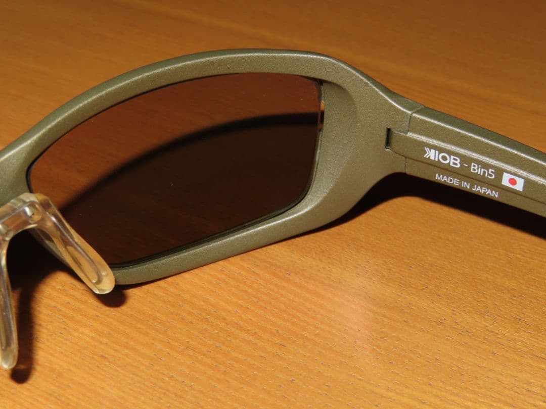 イヨケン/KIOB/Bin5/ガンメタ/トゥルービュースポーツ/ブルーミラー