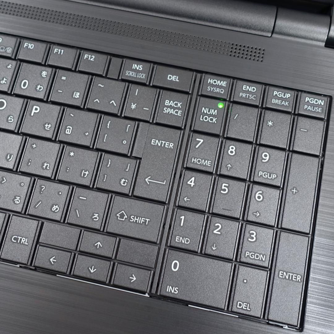 美品で神速の２０２１年モデル✨１１世代コアｉ５に超高速大容量新品ＳＳＤ１ＴＢ搭載