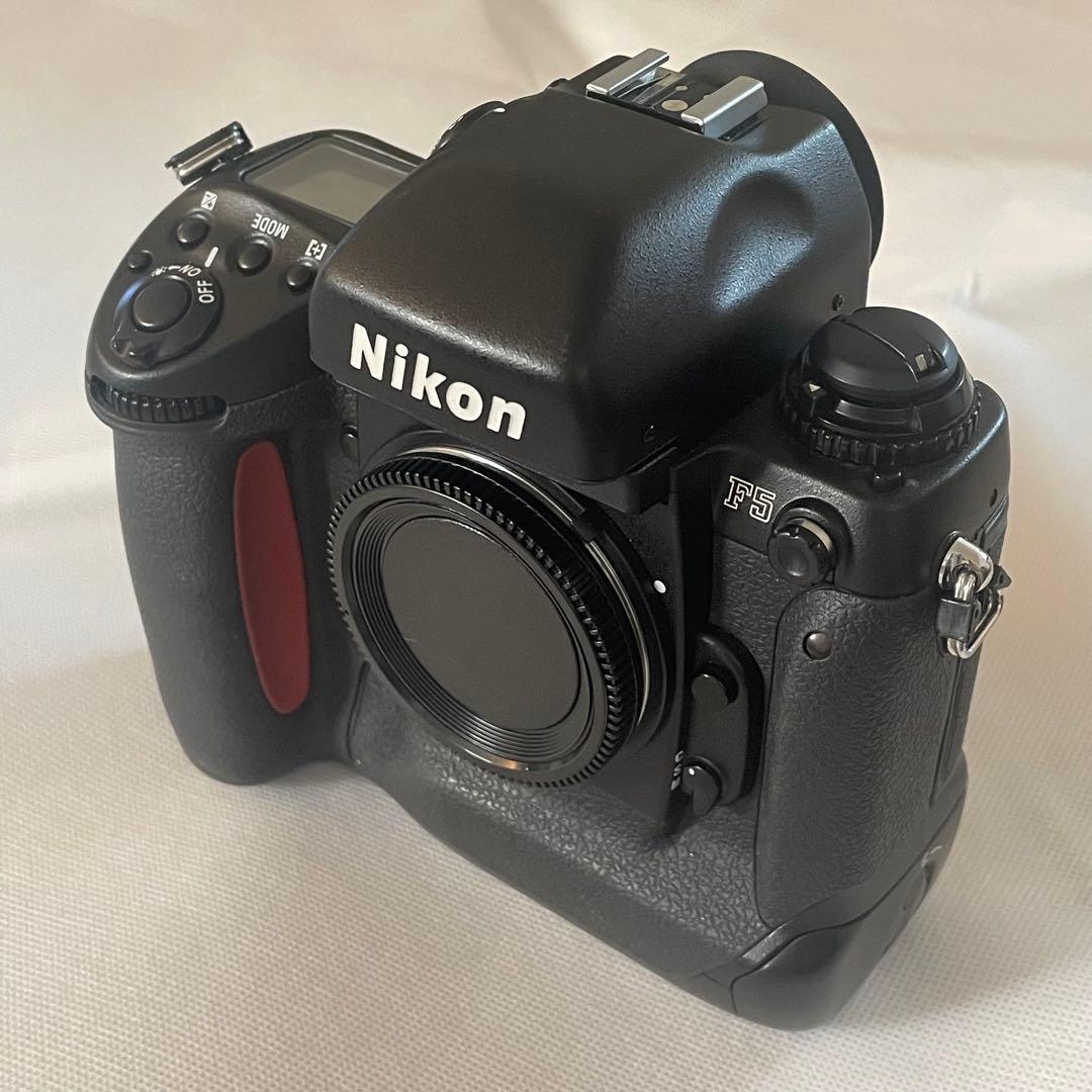 完動品 Nikon F5 最後期型 320万番台 本体のみ