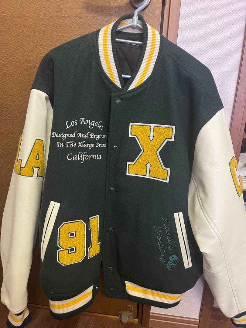 X-LARGE スタジャン