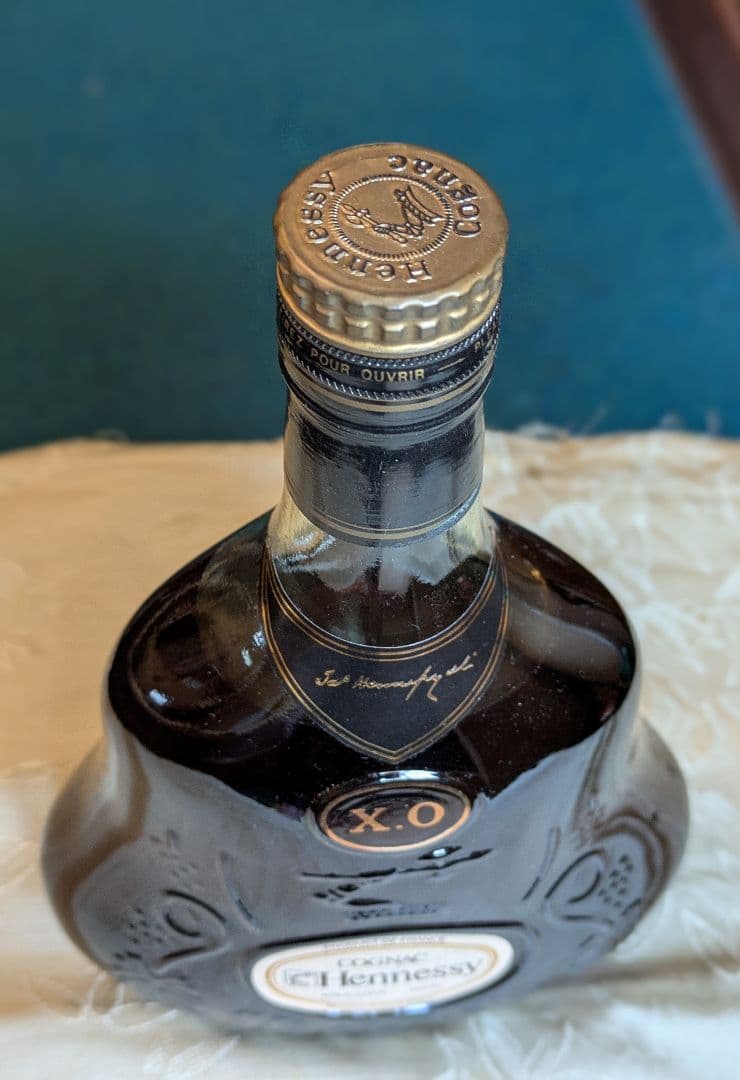 ヘネシー XO コニャック　金キャップ　グリーンボトル　２本セット