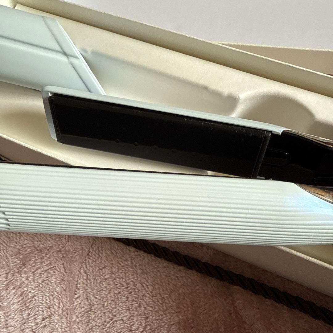 Refa ビューテックストレートアイロン