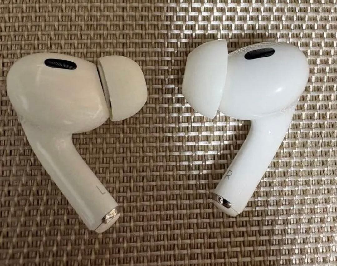 イヤホン MQD83J/A Air Pods Pro (2nd generation)