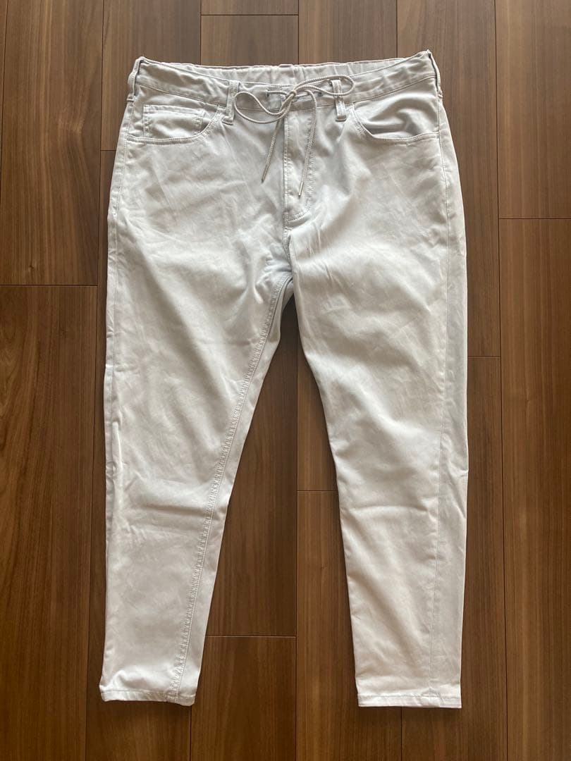 【定価15,400円】 ワンダーシェイプ 7カラーズテーパードスキニーパンツXL