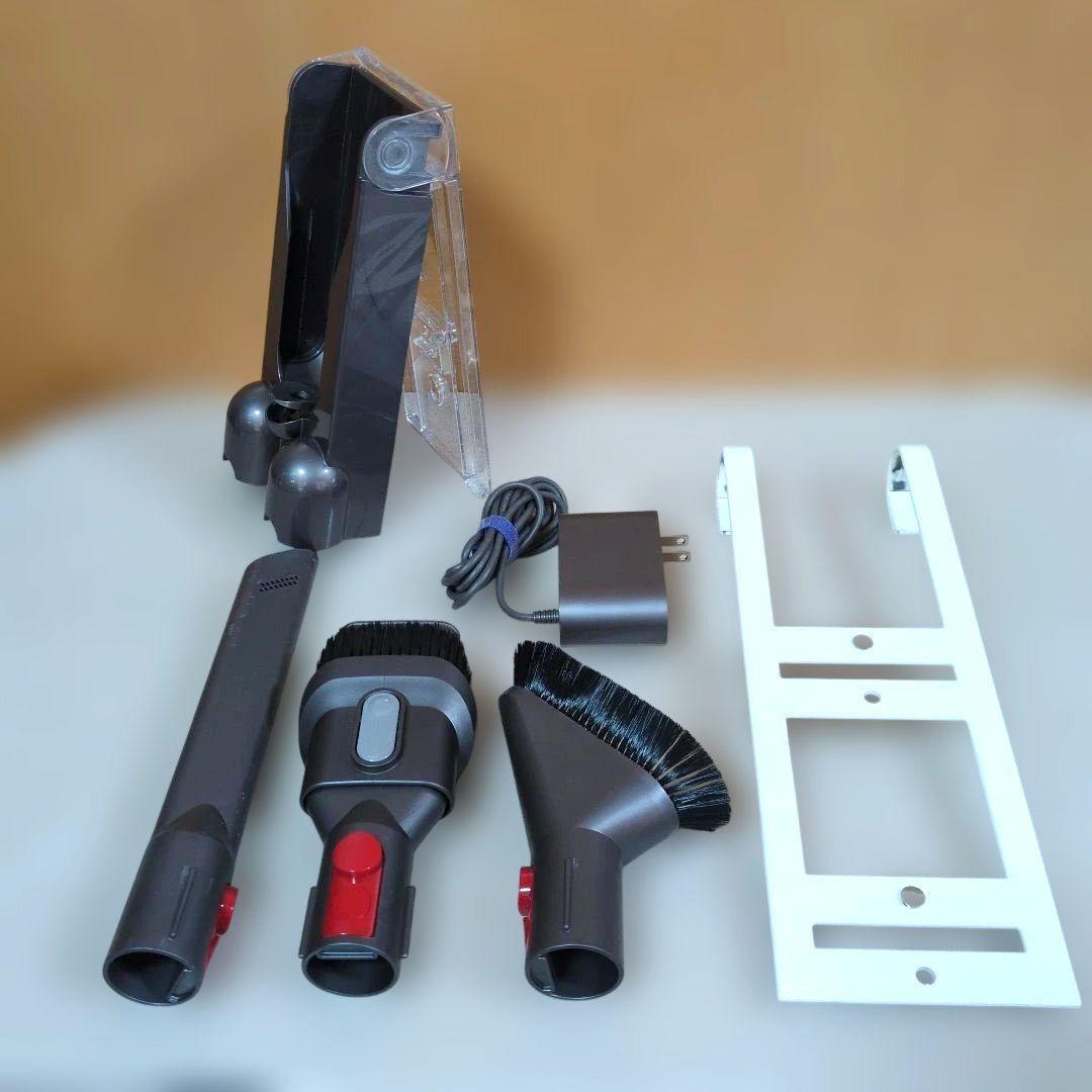 【美品】ダイソン cyclone v10 fluffy sv12 分解洗浄済み