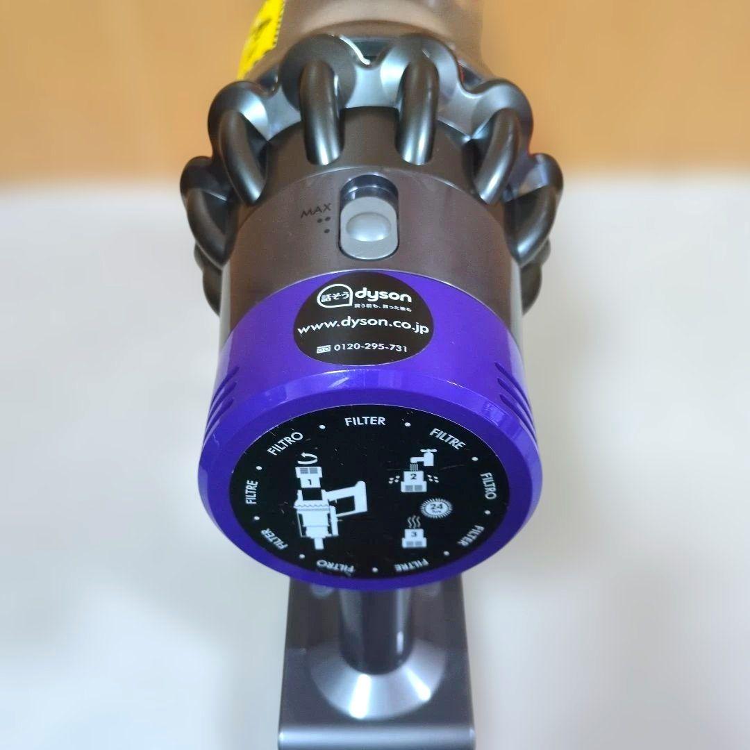 【美品】ダイソン cyclone v10 fluffy sv12 分解洗浄済み