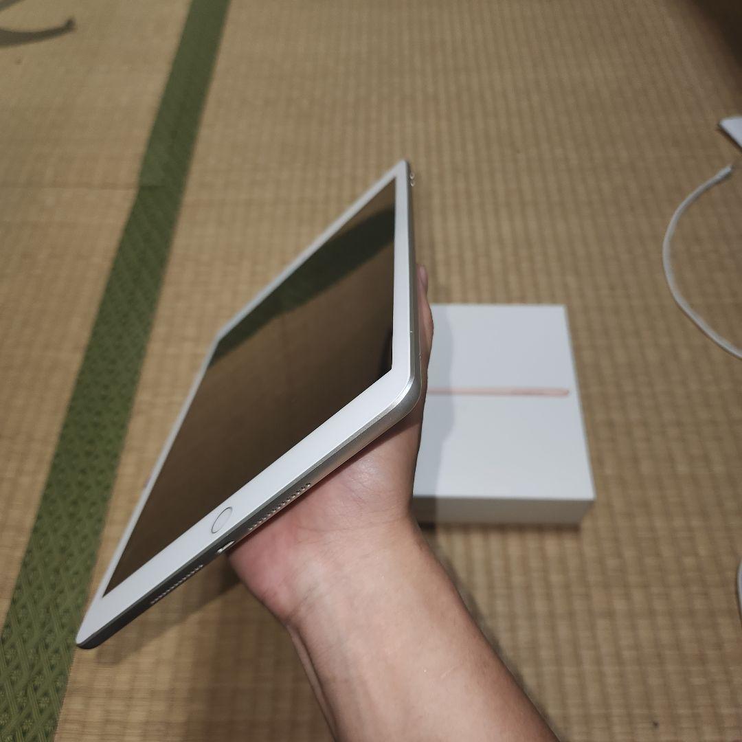 Apple iPad 第7世代 32GB バッテリー最高容量96%