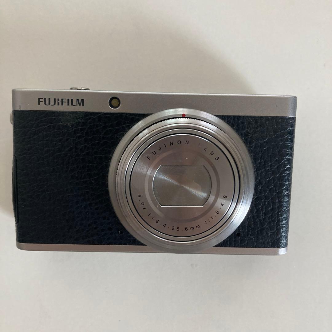 Fujifilm XF1 デジタルカメラ　ジャンク