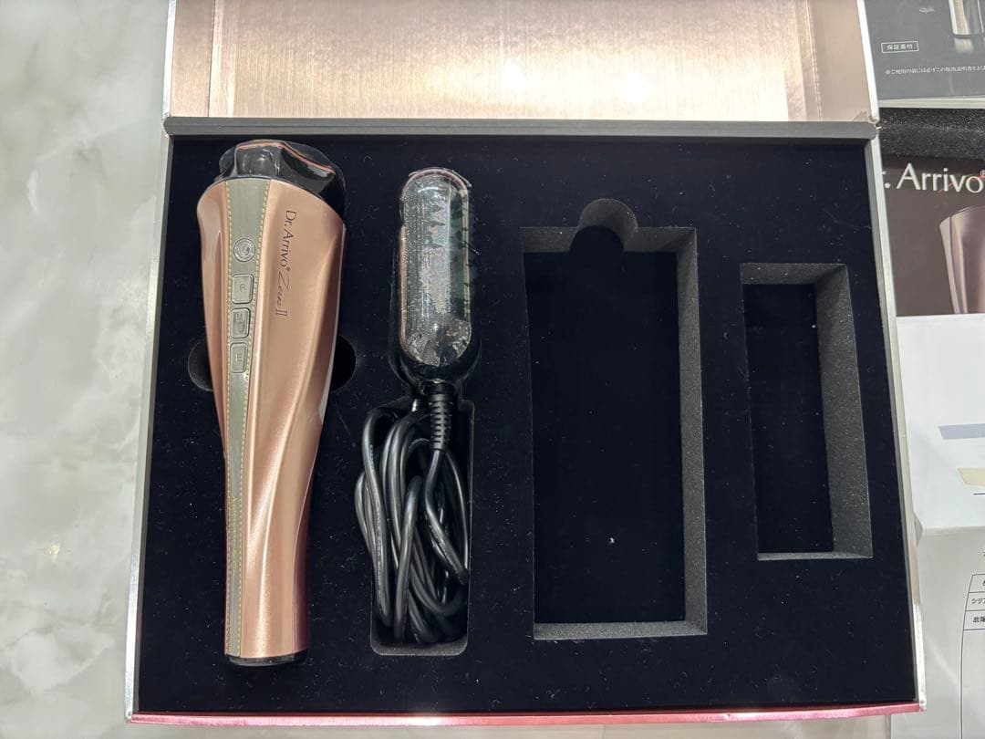 ドクターアリーヴォ ゼウスⅡ 美顔器 美品 美顔器　修理完了書付き