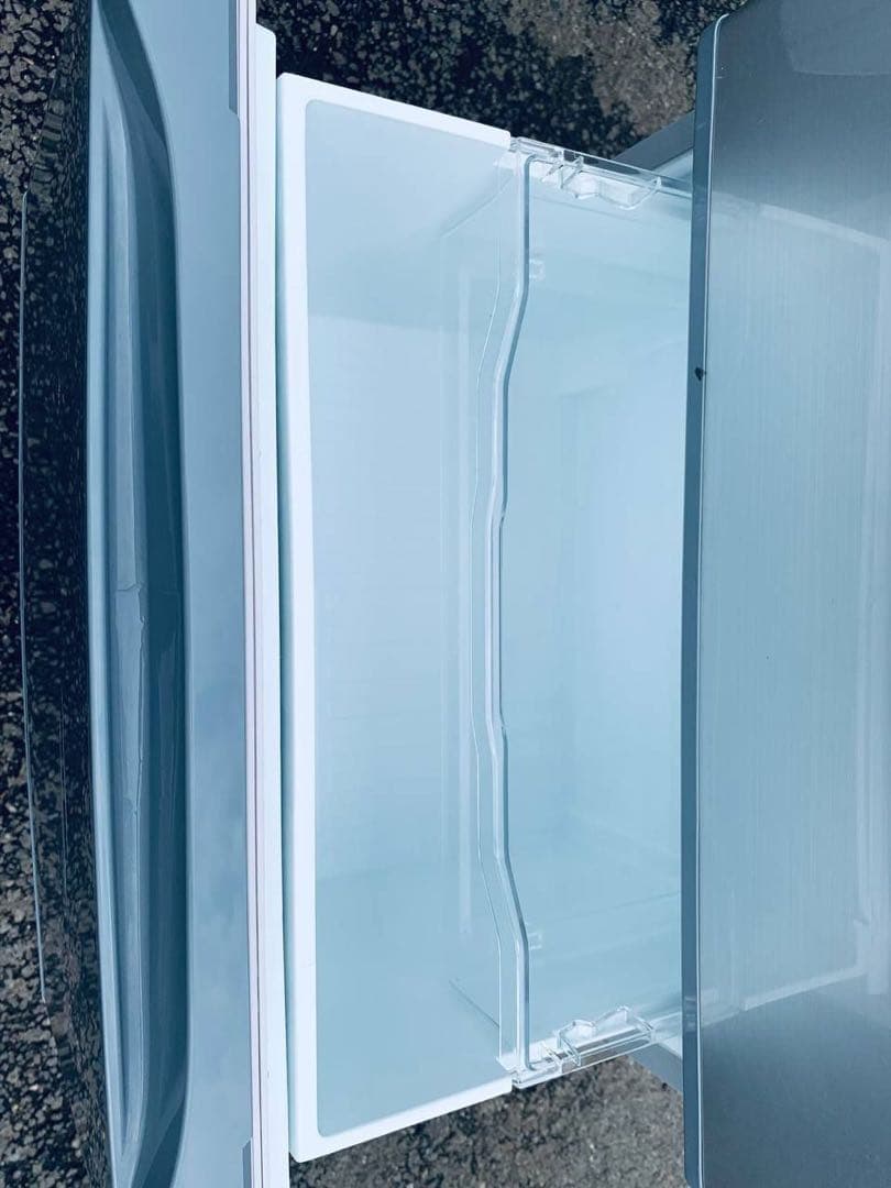 ♻️送料設置無料　TOSHIBA ノンフロン冷凍冷蔵庫GR-S33S