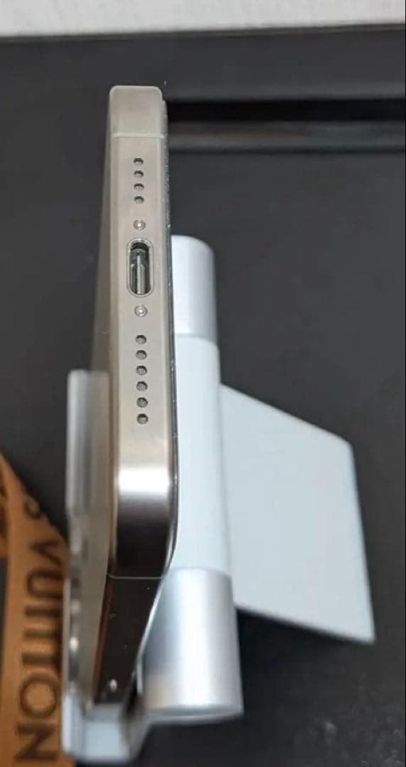 iPhone 15ProMax 512GB おまけケースつき