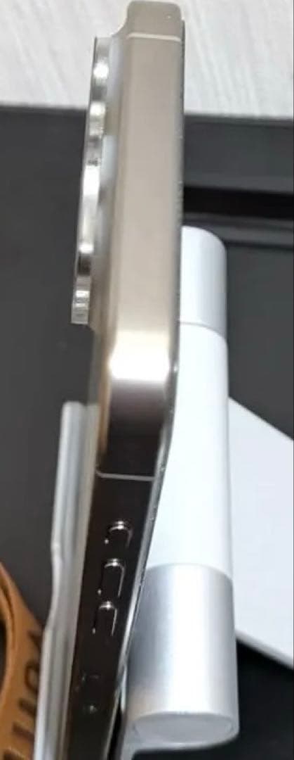 iPhone 15ProMax 512GB おまけケースつき