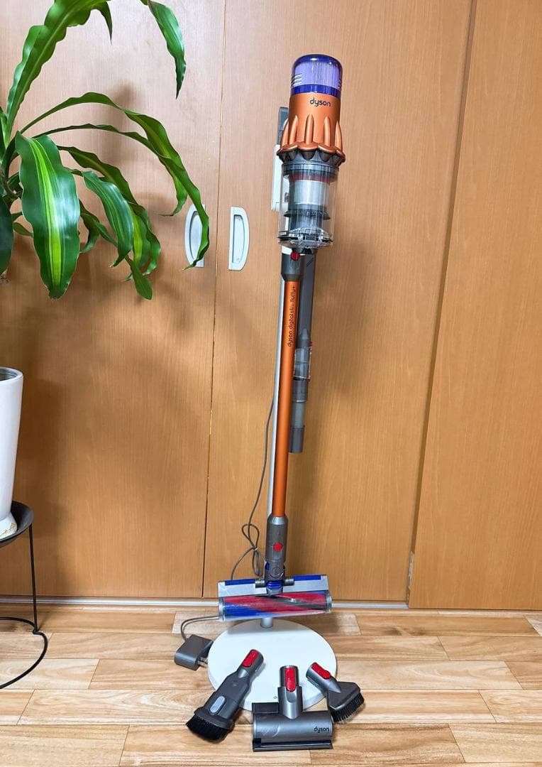 248 - ダイソン dyson SV18 掃除機 作動品