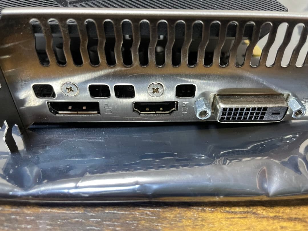 グラフィックボード・グラボ・ビデオカード ASUS NVIDIA GTX1650 PH-GTX1650-O4GD6