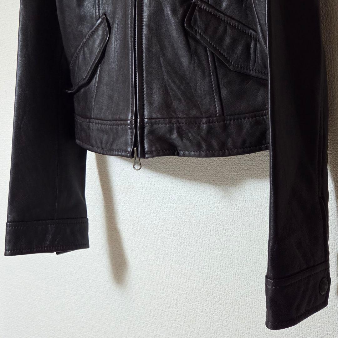 【美品】23区 シングルライダー ノーカラー レザージャケット ブラウン L